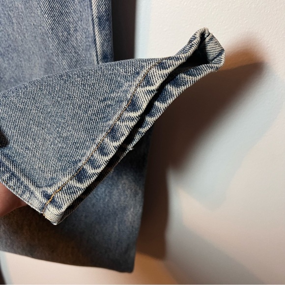 Vintage Tommy Hilfiger Jeans Women’s size 4 (28x31) Med Wash Straight Leg 90’s - Picture 3 of 8